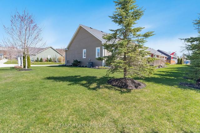2 Grew Cres, House detached with 2 bedrooms, 2 bathrooms and 3 parking in Penetanguishene ON | Image 14