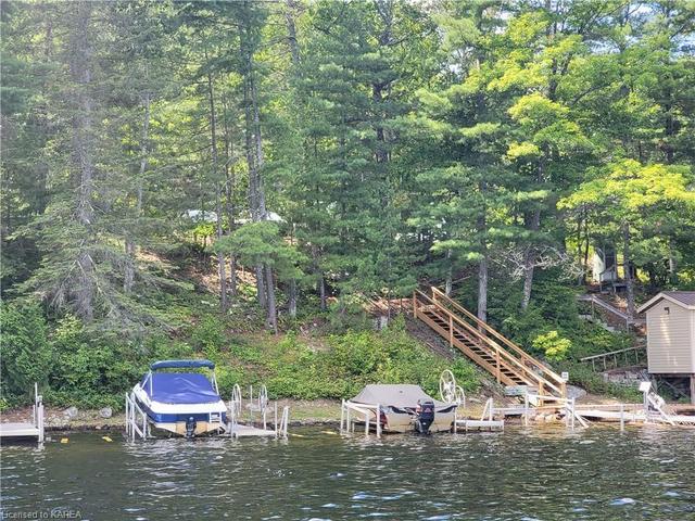 890 Mazinaw Lake, House detached with 2 bedrooms, 1 bathrooms and null parking in North Frontenac ON | Image 44
