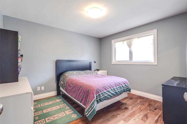 7 Eleventh St, House detached with 3 bedrooms, 2 bathrooms and 4 parking in Toronto ON | Image 14