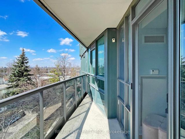 528 - 25 Greenview Ave, Condo with 2 bedrooms, 2 bathrooms and 1 parking in Toronto ON | Image 18