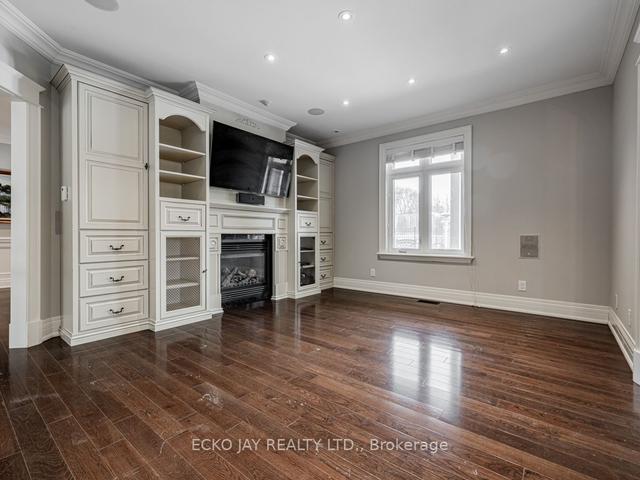 124 Laurentide Dr, House detached with 5 bedrooms, 6 bathrooms and 12 parking in Toronto ON | Image 6