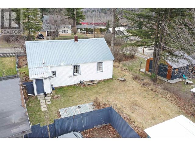 355 Wilson Street, House detached with 2 bedrooms, 1 bathrooms and null parking in Quesnel BC | Image 32