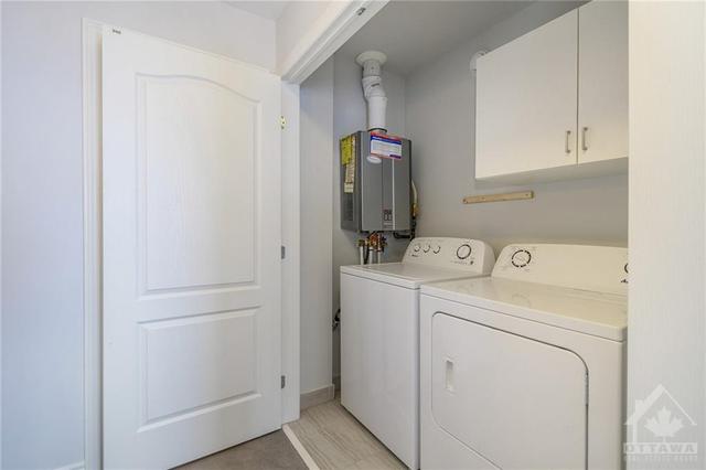 218 Chaperal Private, Townhouse with 2 bedrooms, 3 bathrooms and 2 parking in Ottawa ON | Image 17