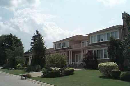 8 Valley Ridge Pl, House detached with 5 bedrooms, 9 bathrooms and 8 parking in Toronto ON | Image 1