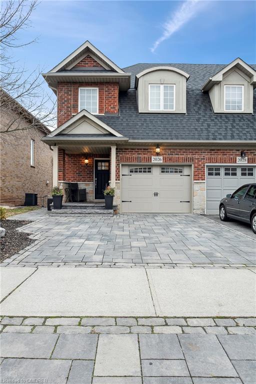 2026 Elmgrove Road, House attached with 4 bedrooms, 3 bathrooms and 4 parking in Oakville ON | Image 1