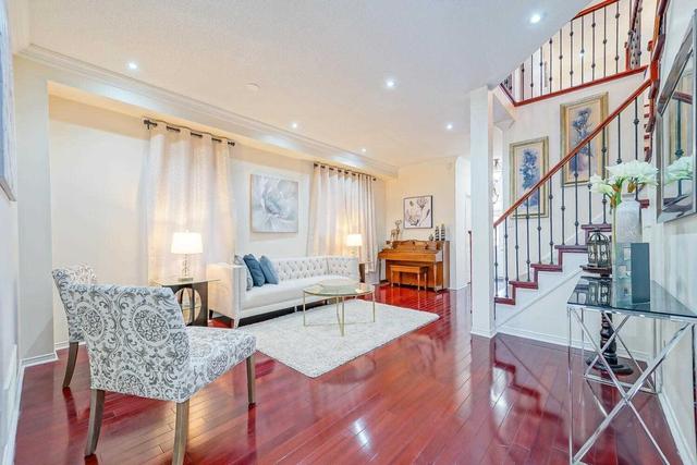 82 Botavia Downs Dr, House detached with 4 bedrooms, 4 bathrooms and 4 parking in Brampton ON | Image 35