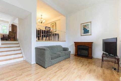 106 - 4662 Kingston Rd, Townhouse with 3 bedrooms, 2 bathrooms and 2 parking in Toronto ON | Image 3
