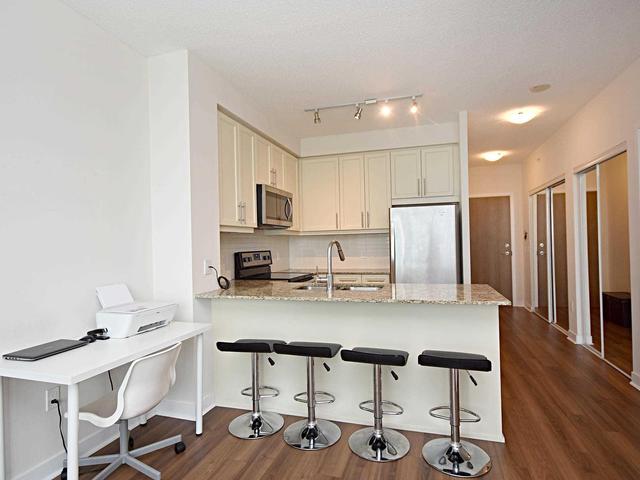 1208 - 3975 Grand Park Dr, Condo with 2 bedrooms, 2 bathrooms and 1 parking in Mississauga ON | Image 10