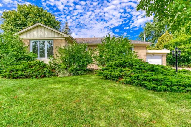 1333 Sheldon Ave, House detached with 3 bedrooms, 2 bathrooms and 4 parking in Oakville ON | Image 1