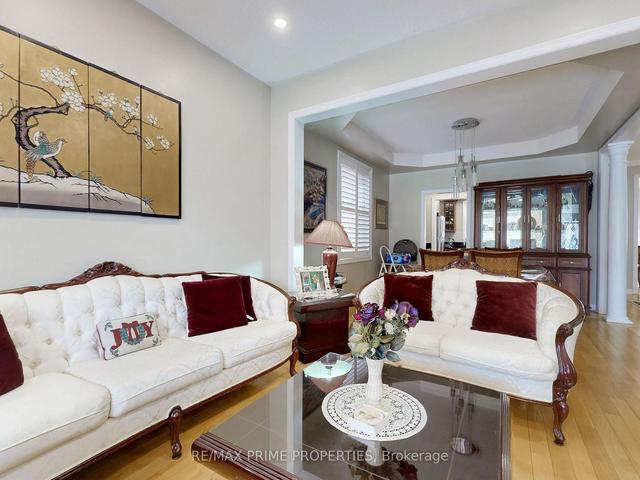 17 Grapevine Circ, House detached with 4 bedrooms, 5 bathrooms and 6 parking in Toronto ON | Image 26