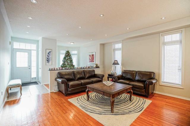 4 Coral Cove Crt, House detached with 4 bedrooms, 5 bathrooms and 6 parking in Markham ON | Image 38