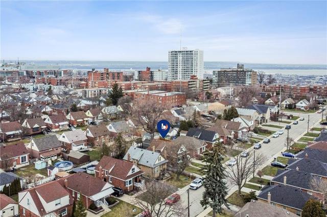 52 East 36th Street, House detached with 4 bedrooms, 1 bathrooms and 3 parking in Hamilton ON | Image 25