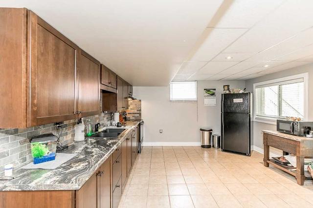 202 Cumming Dr, House detached with 3 bedrooms, 4 bathrooms and 5 parking in Barrie ON | Image 21