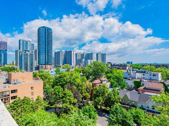 1010 - 40 Homewood Ave, Condo with 1 bedrooms, 1 bathrooms and 1 parking in Toronto ON | Image 9