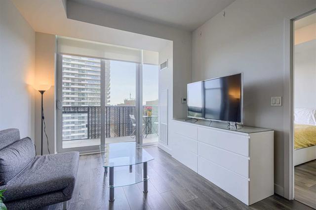 1601 - 8 Eglinton Ave E, Condo with 1 bedrooms, 2 bathrooms and 0 parking in Toronto ON | Image 18