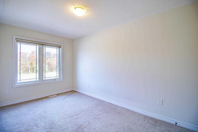9 Cygnus Cres, House attached with 3 bedrooms, 3 bathrooms and 2 parking in Barrie ON | Image 19