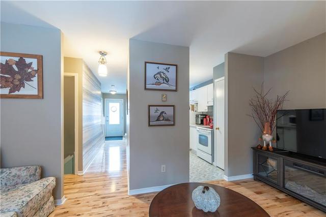 2114 Tollgate Road W, Townhouse with 2 bedrooms, 1 bathrooms and 3 parking in Cornwall ON | Image 13