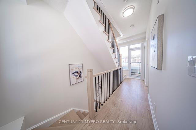 th118 - 353 Beecroft Rd, Townhouse with 2 bedrooms, 2 bathrooms and 1 parking in Toronto ON | Image 5