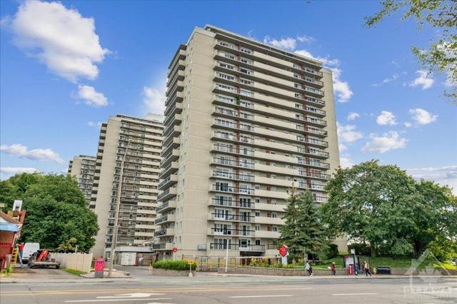 403 - 158 Mcarthur Avenue, Condo with 2 bedrooms, 1 bathrooms and 1 parking in Ottawa ON | Image 1