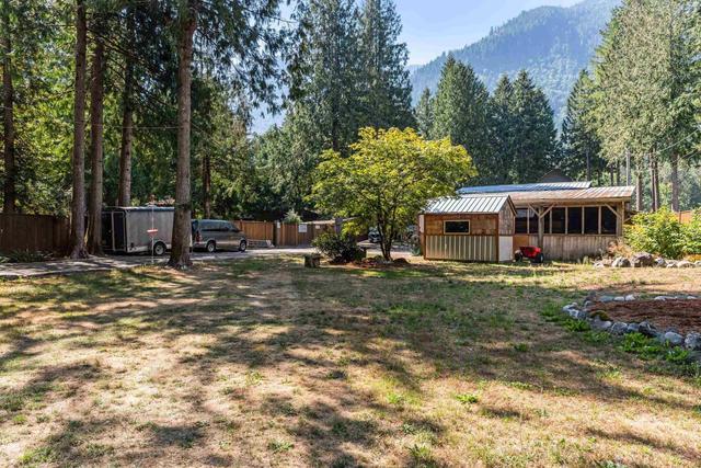 4235 Osborne Road, House detached with 4 bedrooms, 1 bathrooms and null parking in Fraser Valley E BC | Image 35