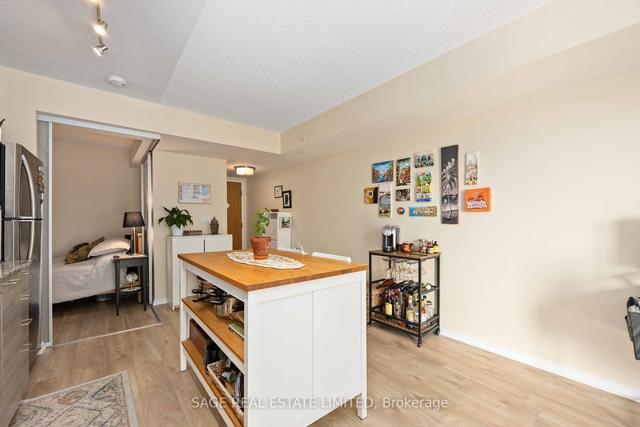1305 - 20 Joe Shuster Way, Condo with 1 bedrooms, 1 bathrooms and 0 parking in Toronto ON | Image 8