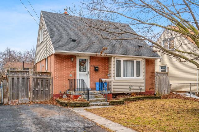 84 Armstrong Ave, House detached with 3 bedrooms, 1 bathrooms and 1 parking in Hamilton ON | Image 13