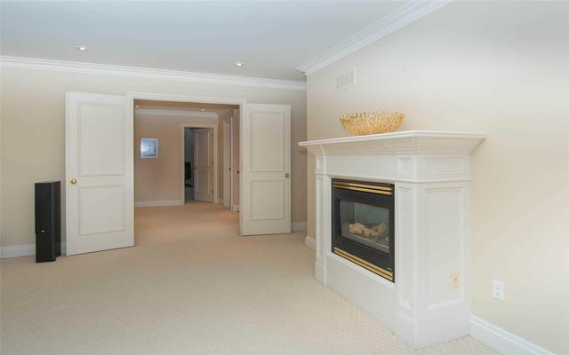 79 Hill Cres, House detached with 4 bedrooms, 6 bathrooms and 4 parking in Toronto ON | Image 13