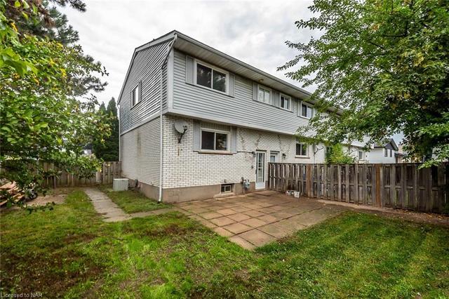 4984 Drake Avenue, House attached with 3 bedrooms, 1 bathrooms and 4 parking in Lincoln ON | Image 30
