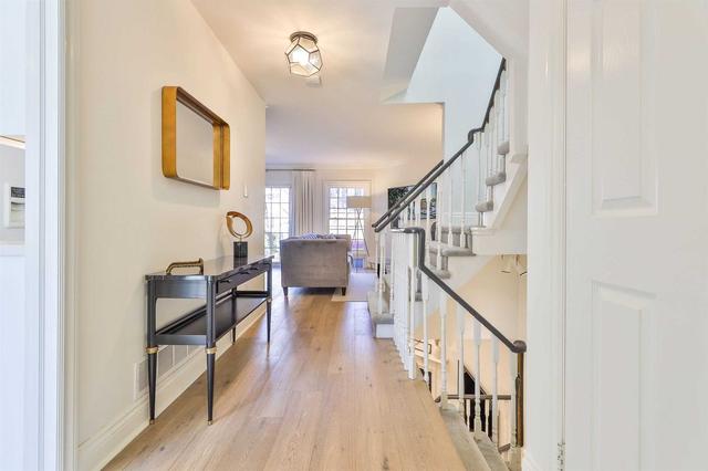 th7 - 240 Broadway Ave, Townhouse with 2 bedrooms, 4 bathrooms and 1 parking in Toronto ON | Image 12
