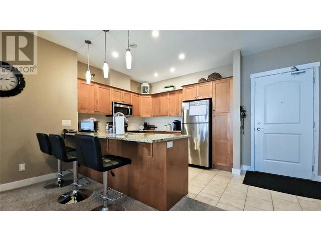 3314 - 1990 Upper Sundance Drive, Condo with 2 bedrooms, 2 bathrooms and 1 parking in West Kelowna BC | Image 11