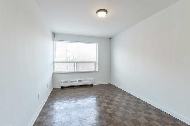 608 - 28 Riverwood Pkwy, Condo with 2 bedrooms, 1 bathrooms and 1 parking in Toronto ON | Image 13