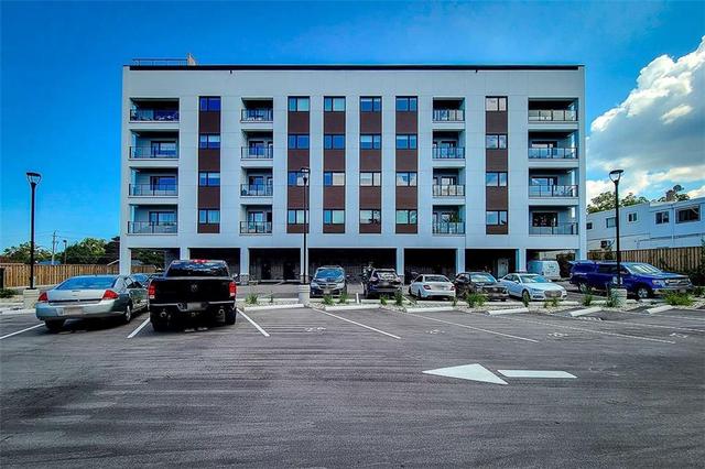 308 - 4514 Ontario Street, Condo with 2 bedrooms, 2 bathrooms and 1 parking in Lincoln ON | Image 5