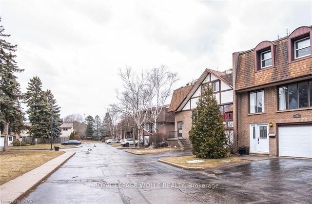 31 - 49 Cedarwoods Cres, Townhouse with 3 bedrooms, 2 bathrooms and 2 parking in Kitchener ON | Image 24