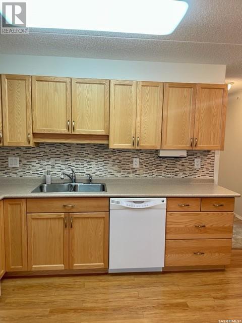 202 - 2006 7th Street, Condo with 2 bedrooms, 2 bathrooms and null parking in Rosthern SK | Image 5