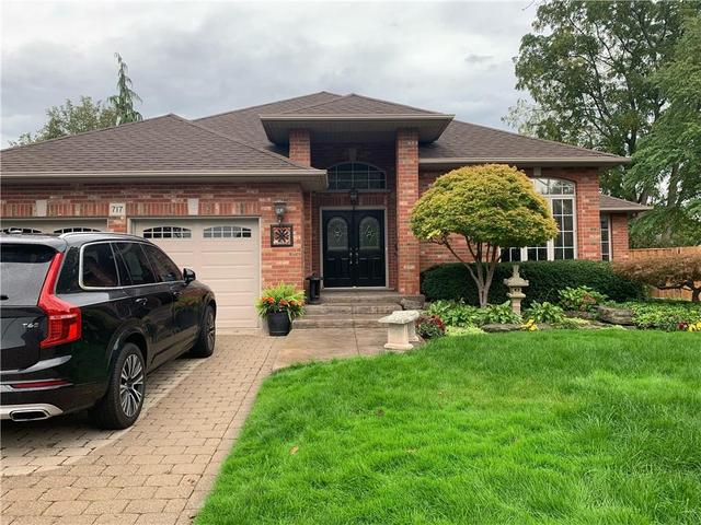 717 Bateman Court, House detached with 4 bedrooms, 3 bathrooms and 2 parking in Burlington ON | Image 43