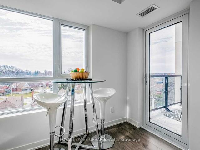 506 - 1401 O'connor Dr, Condo with 1 bedrooms, 2 bathrooms and 1 parking in Toronto ON | Image 6