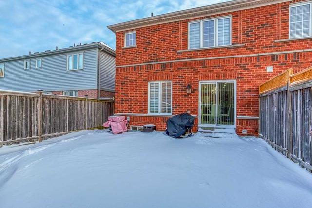 58 Hornsell Circ, House semidetached with 4 bedrooms, 4 bathrooms and 3 parking in Ajax ON | Image 32