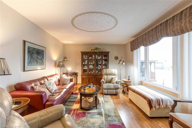 7625 Jones Baseline Road, House detached with 3 bedrooms, 1 bathrooms and null parking in Wellington North ON | Image 4