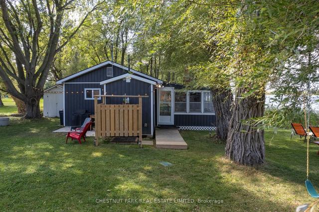 2657 County Rd 13, House detached with 2 bedrooms, 1 bathrooms and 3 parking in Prince Edward County ON | Image 15