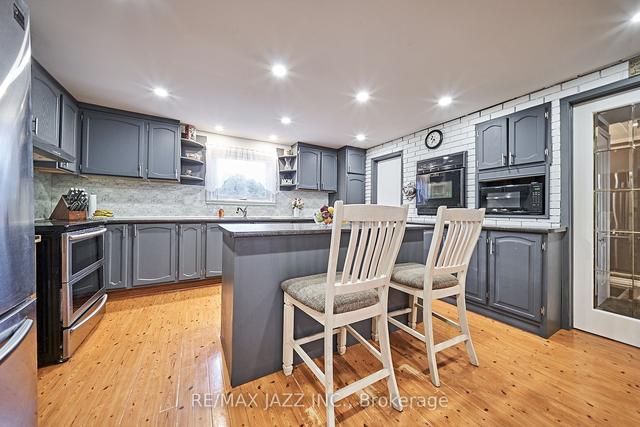 4038 Courtice Rd, House detached with 2 bedrooms, 3 bathrooms and 12 parking in Clarington ON | Image 23