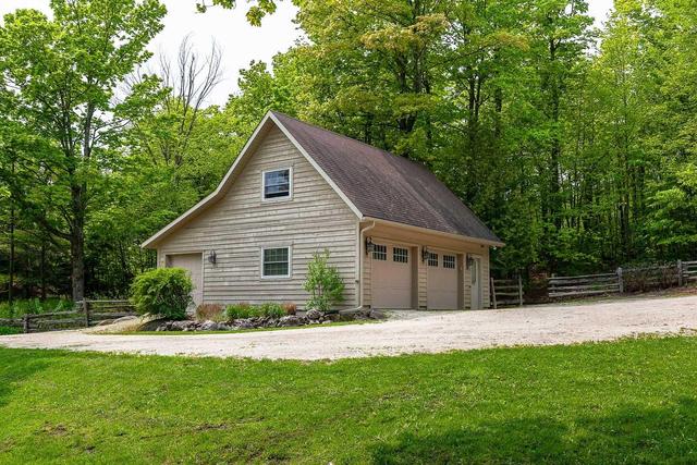 707395 Dufferin County Rd21 Rd, House detached with 2 bedrooms, 3 bathrooms and 4 parking in Mulmur ON | Image 14