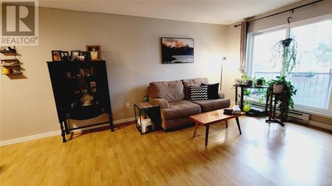 202 - 175 Centennial Dr, Condo with 2 bedrooms, 1 bathrooms and 2 parking in Courtenay BC | Card Image