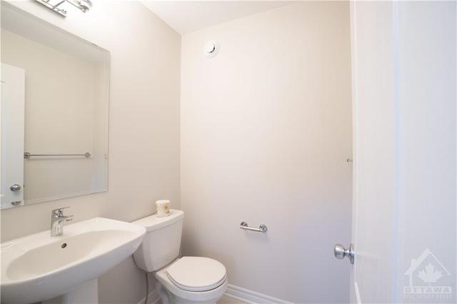 177 Nepeta Crescent, Townhouse with 3 bedrooms, 3 bathrooms and 3 parking in Ottawa ON | Image 10