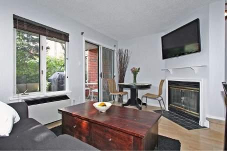 th4d - 801 King St W, Townhouse with 1 bedrooms, 1 bathrooms and 1 parking in Toronto ON | Image 2