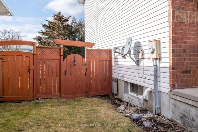 1307 Birchwood Dr, House semidetached with 3 bedrooms, 3 bathrooms and 3 parking in Kingston ON | Image 34