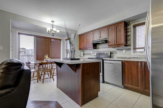 18 Calipar Rd, House semidetached with 4 bedrooms, 3 bathrooms and 3 parking in Brampton ON | Image 25