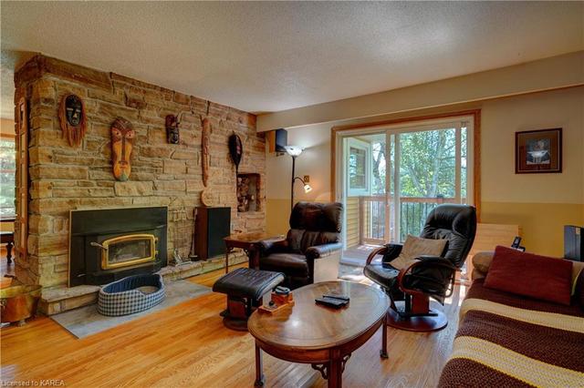 3948 Waterfall Lane, House detached with 3 bedrooms, 1 bathrooms and 7 parking in South Frontenac ON | Image 22