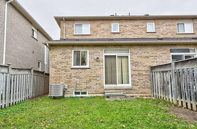 5615 Raleigh St, House semidetached with 3 bedrooms, 4 bathrooms and 3 parking in Mississauga ON | Image 26