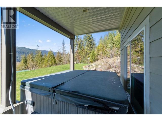 8097 Seed Road, House detached with 5 bedrooms, 4 bathrooms and 4 parking in North Okanagan F BC | Image 94