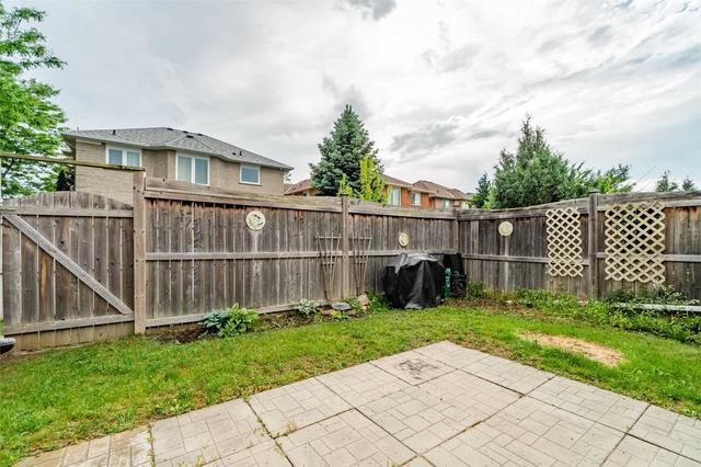 2 Brisbane Crt, Townhouse with 2 bedrooms, 2 bathrooms and 2 parking in Brampton ON | Image 30